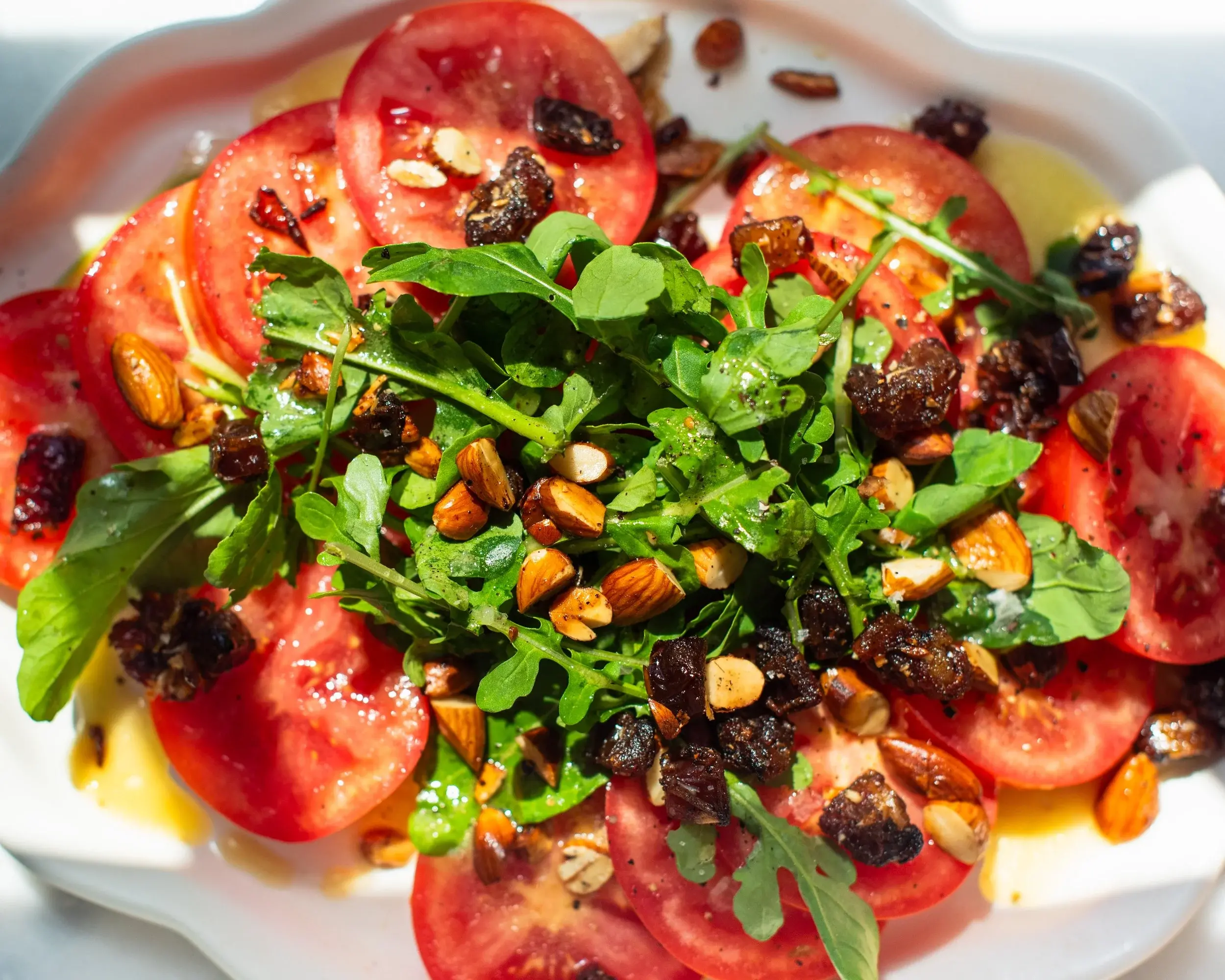 Tomato+Salad+Almond+Date+Topping-4393